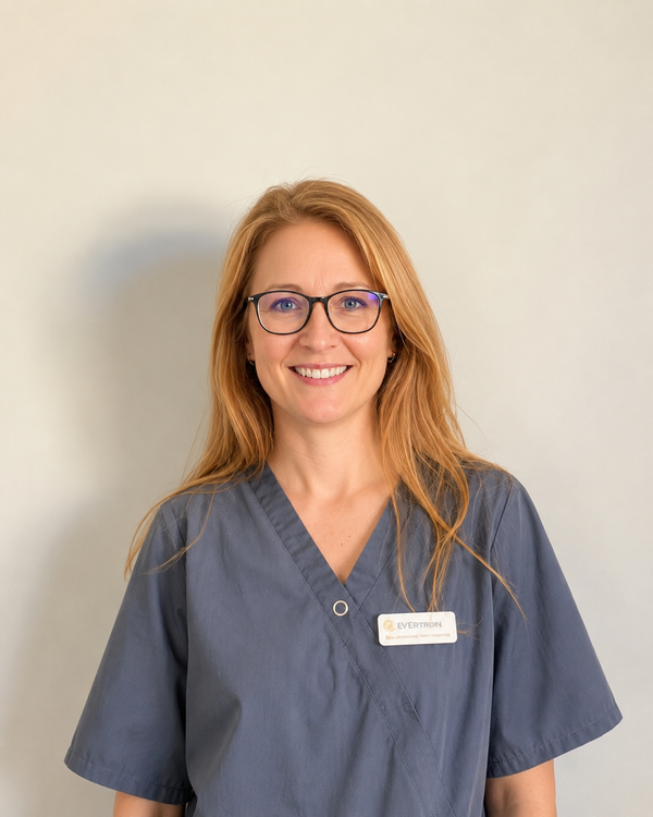 Dr Sophie Delcourt